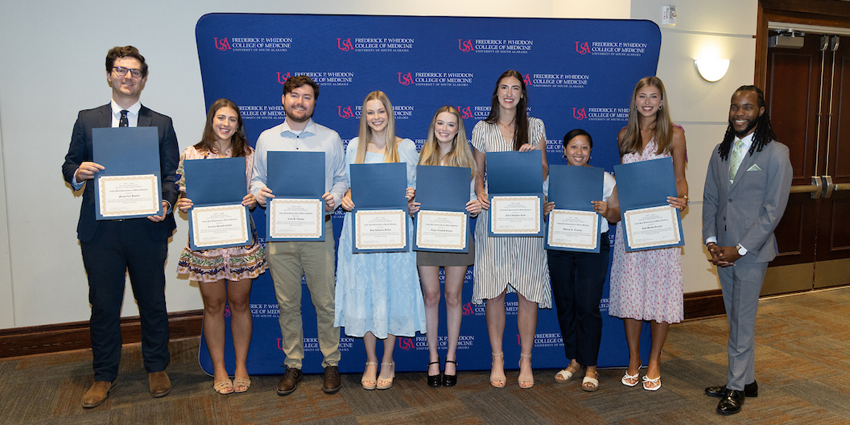 Recipients of the Cooke-Scott Scholarship data-lightbox='featured'